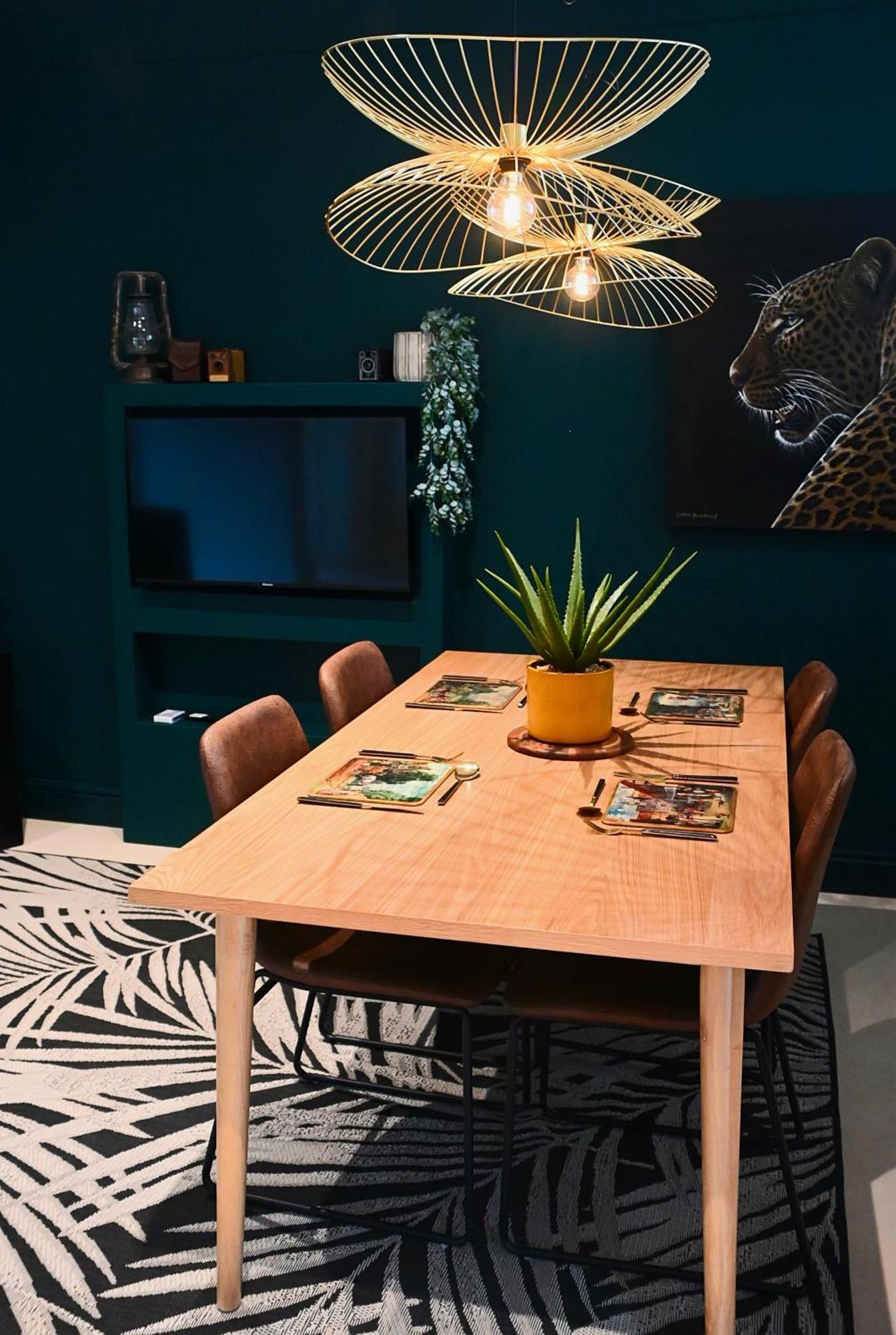 Luxery Gem In Apartment *